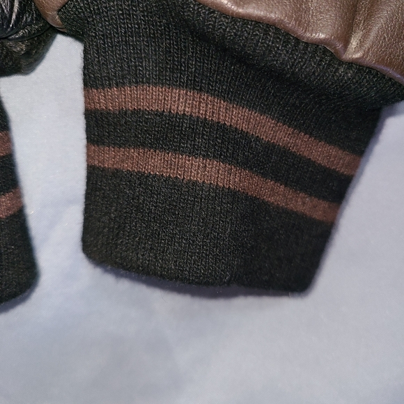 Leather jacket - Picture 9 of 12